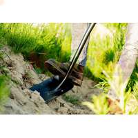 Прочная совковая лопата для строительных и земляных работ